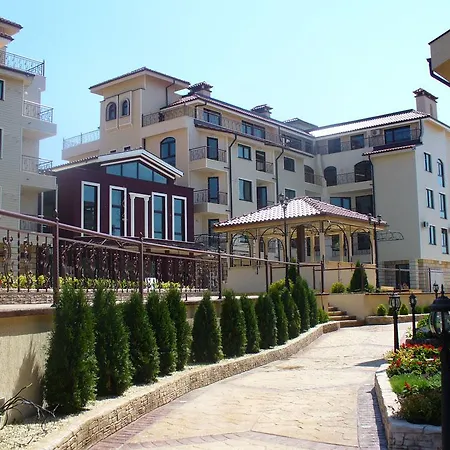 Del Mar In Saint Nikola *